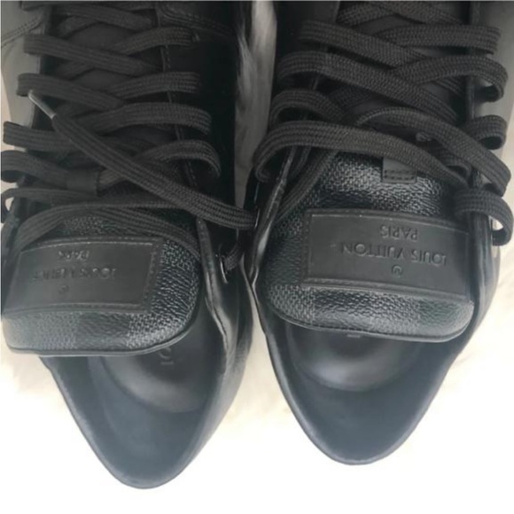 Authentic Louis Vuitton Black Leather Sneakers sz 8 worn once like new - Picture 8 of 12